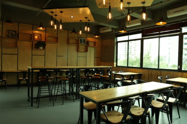 成为一家最具创造力的文化科技产业集团 深圳华侨城文化旅游科技股份有限公司展示3